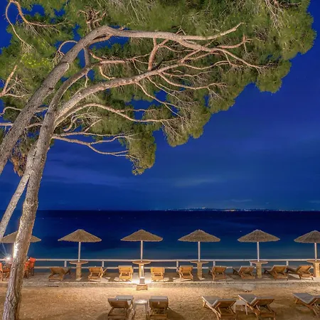 卡斯特罗沙滩酒店