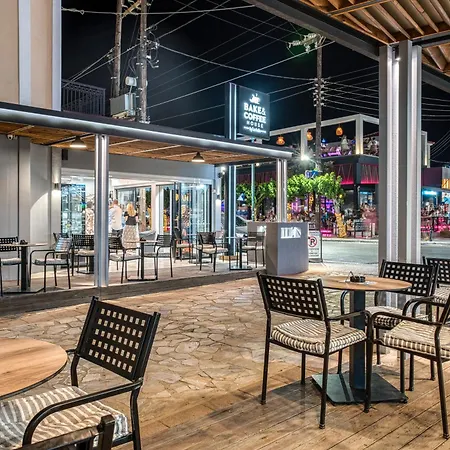 卡斯特罗沙滩酒店 公寓式酒店