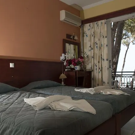 Castello Beach Aparthotel