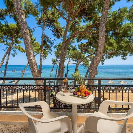 מלון דירות Castello 2*